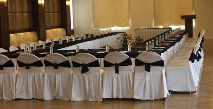 Tulip Inn Zirakpur Экстерьер фото
