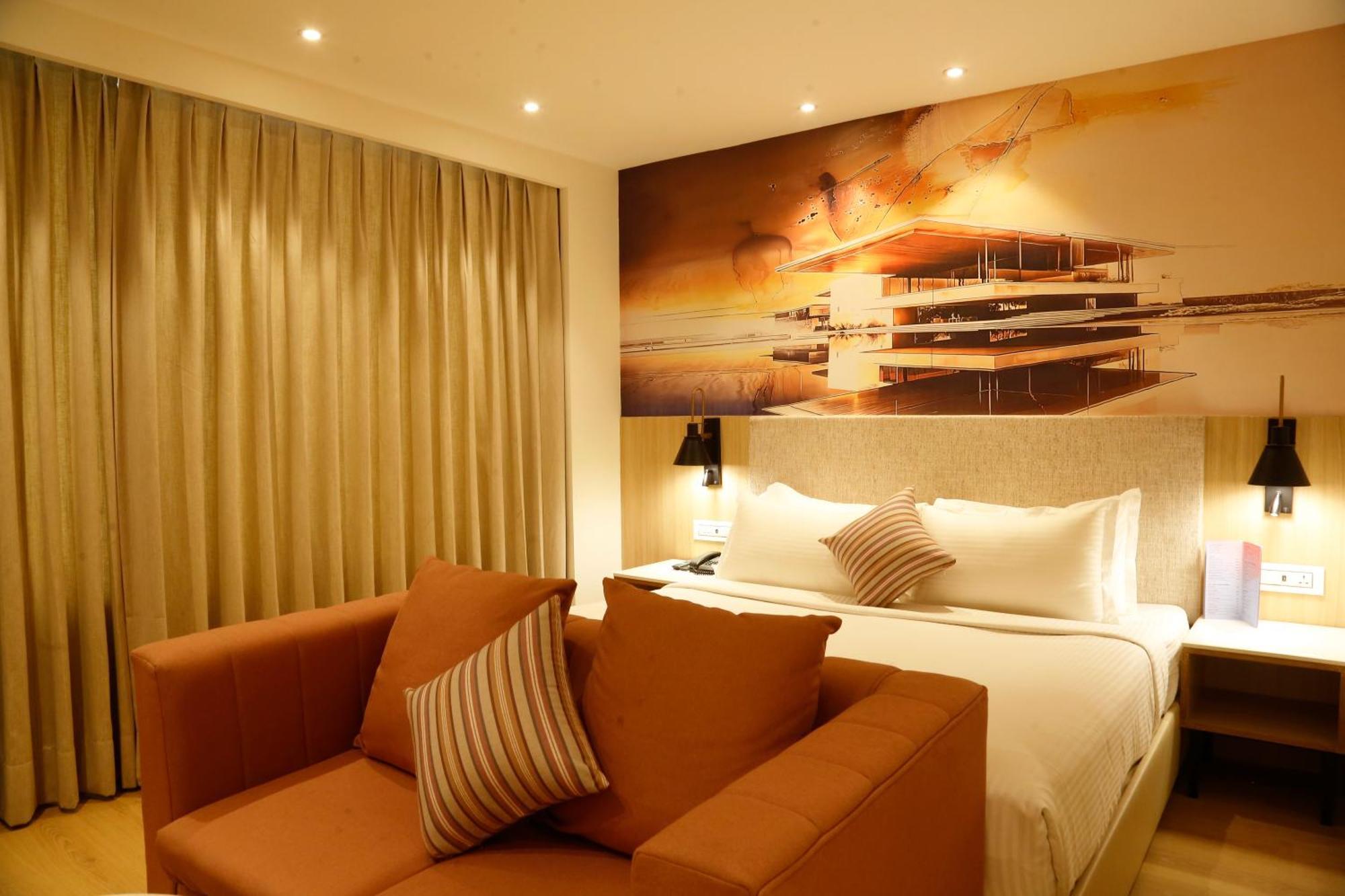 Tulip Inn Zirakpur Экстерьер фото