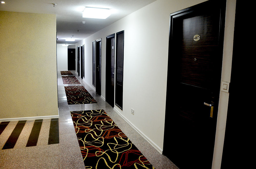 Tulip Inn Zirakpur Экстерьер фото